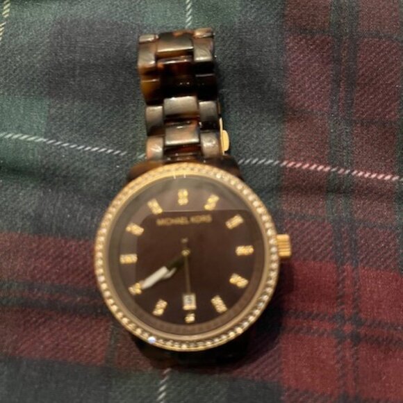 Ladies Watches: Michael Kors, Daniel Steiger - Picture 3 of 4